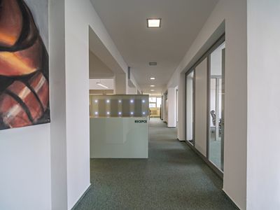 Pronájem kanceláře 243 m²