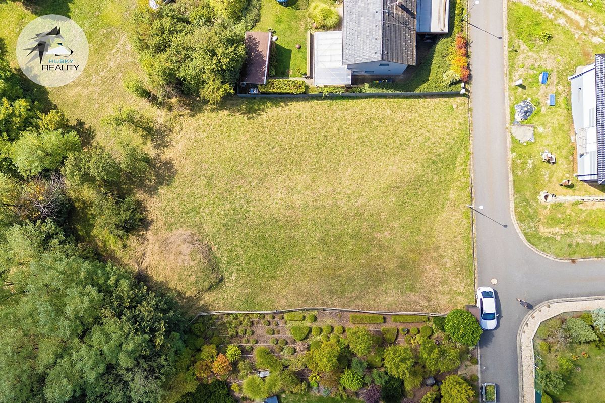 Prodej stavebního pozemku 939 m² – fotografie 2