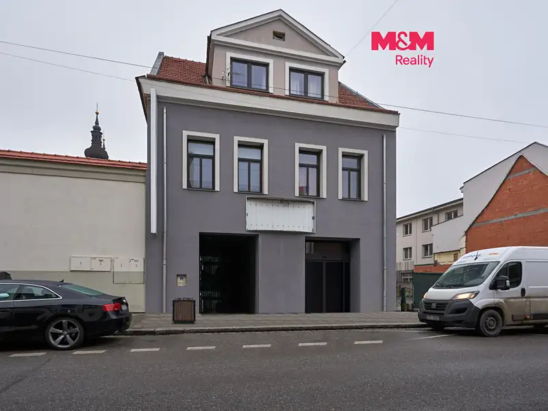 Pronájem obchodního prostoru 205 m², Uherský Brod – náhled fotky 1