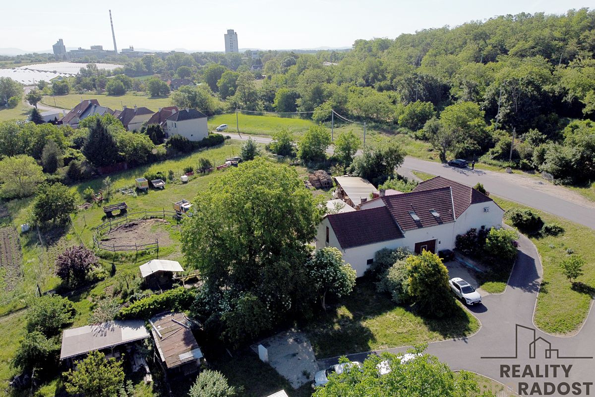 Prodej komerční nemovitosti 261 m² – fotografie 3