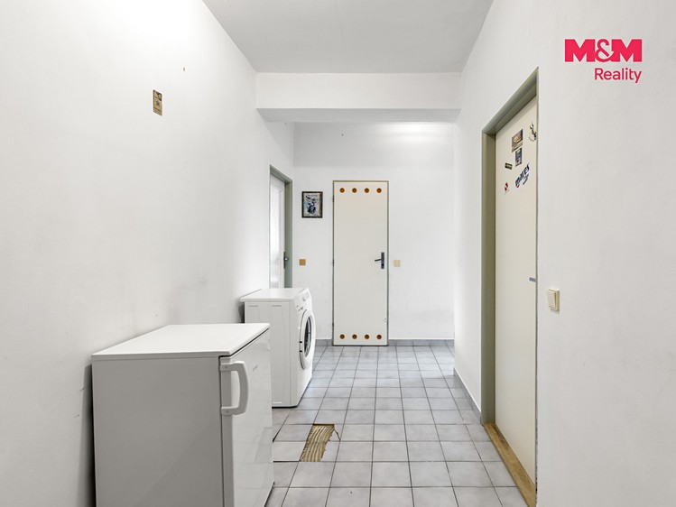 Wohnung 2+1 zum Kauf, 58 m² (8 von 12)