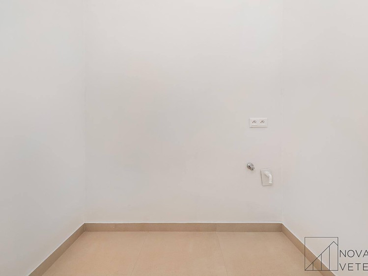 Prodej bytu 3+kk, 74 m² (23 z 27)