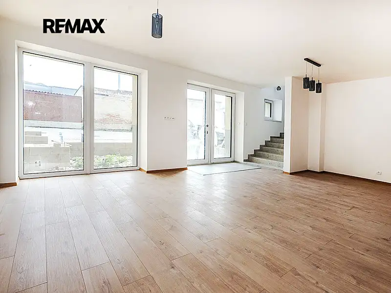 Pronájem bytu 3+kk 103 m², Strakonice – náhled fotky 3