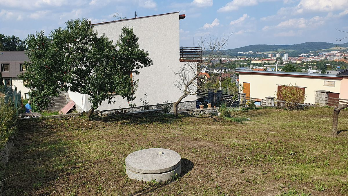 Prodej rodinného domu 300 m², pozemek 964 m² – fotografie 4