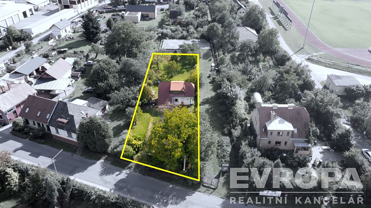 Prodej rodinného domu 94 m², pozemek 1293 m² – fotografie 2