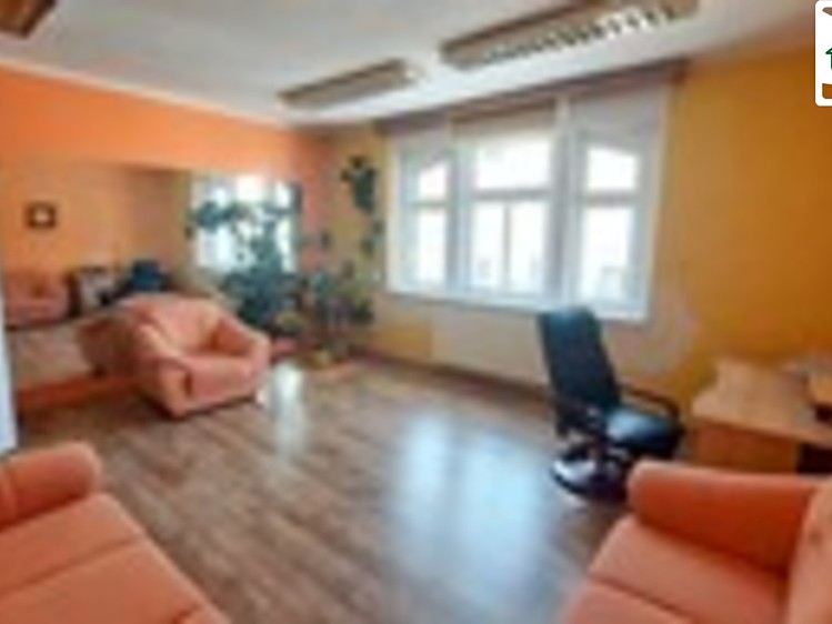 Pronájem bytu 3+1, 100 m² (3 z 13)