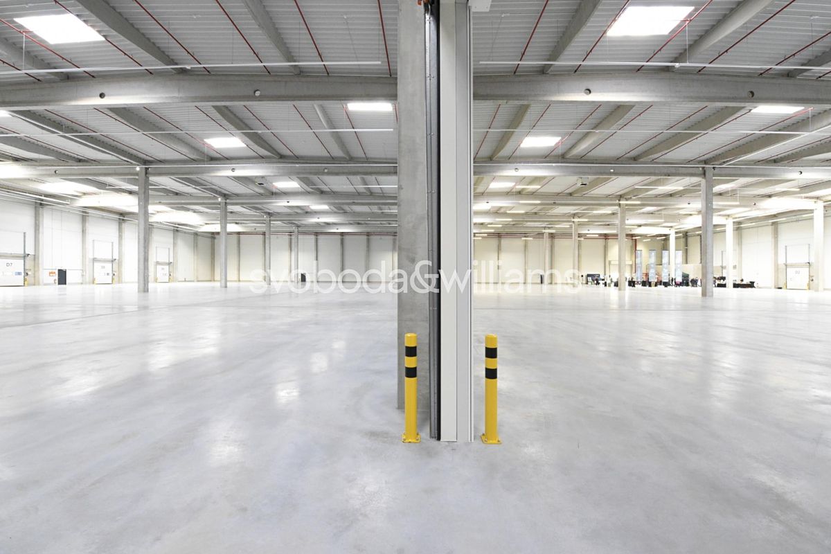 Pronájem výrobní haly, prostoru 5079 m² – fotografie 2