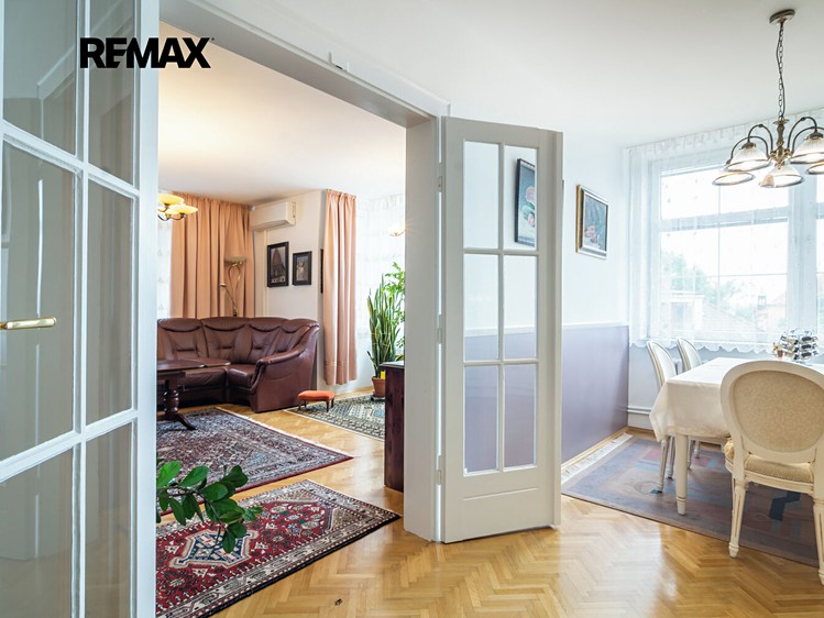 Будинок на продаж, 352 м² (4 з 38)