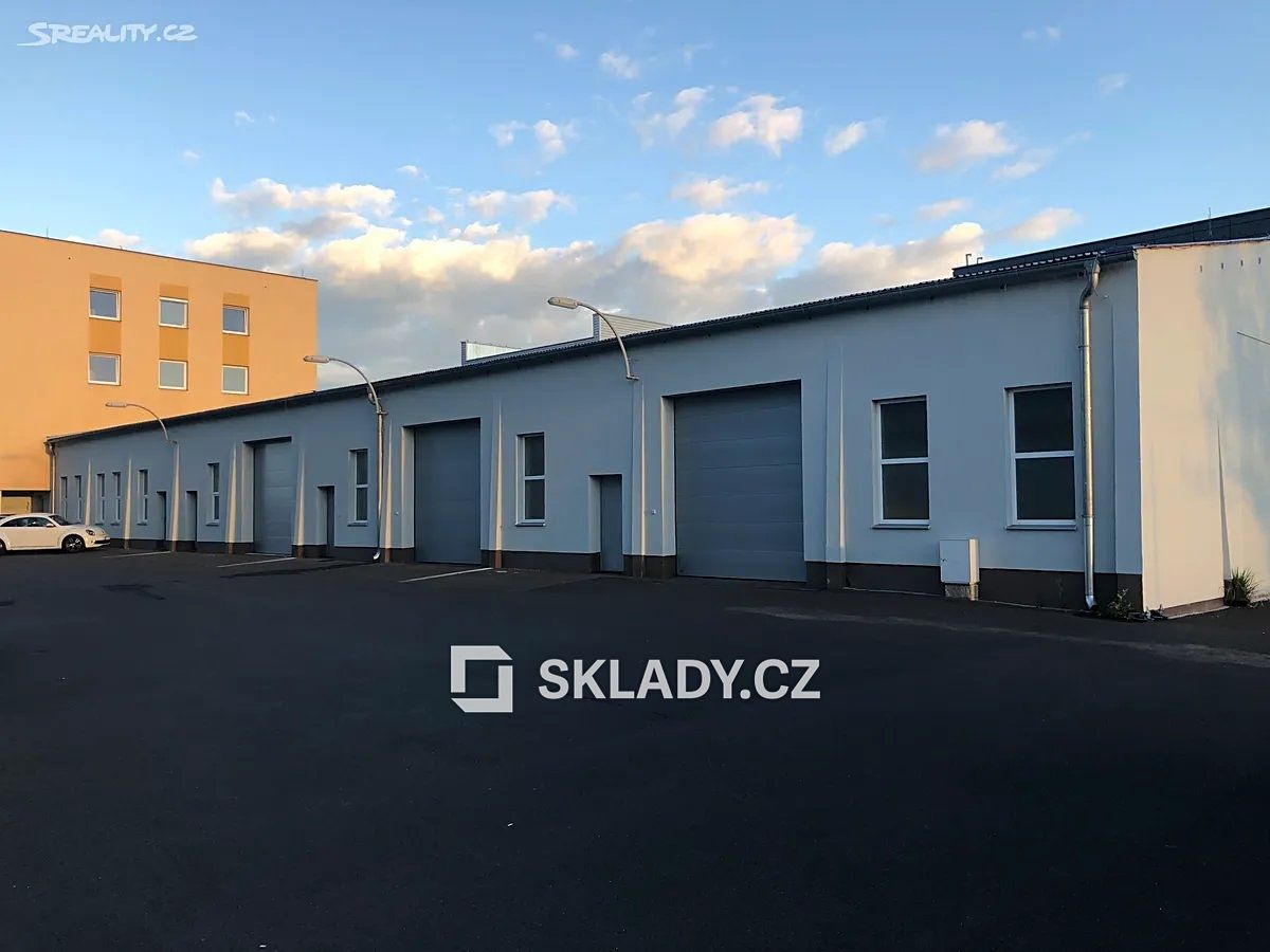 Pronájem skladového prostoru 550 m²