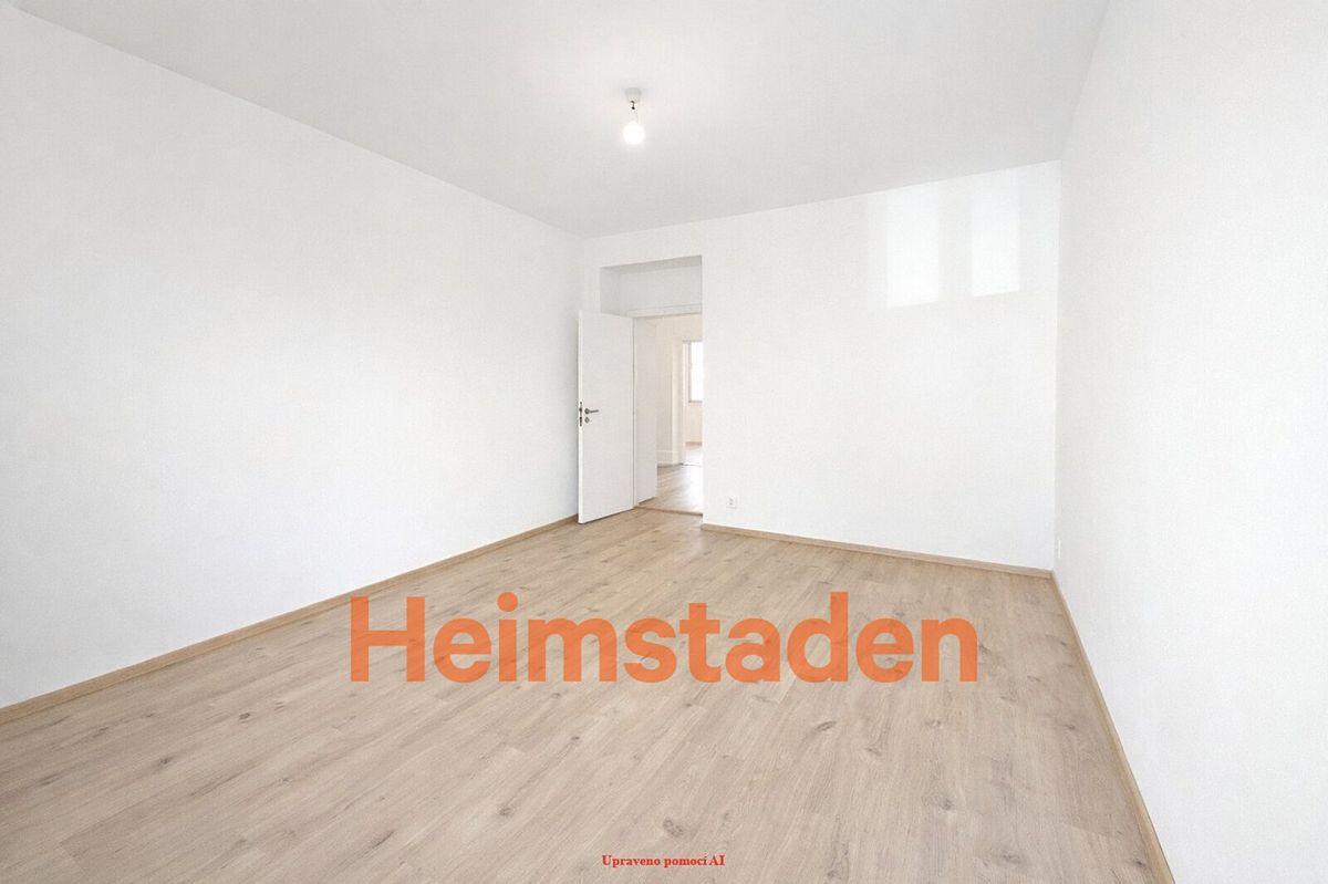 Pronájem bytu 2+1 56 m² – fotografie 4