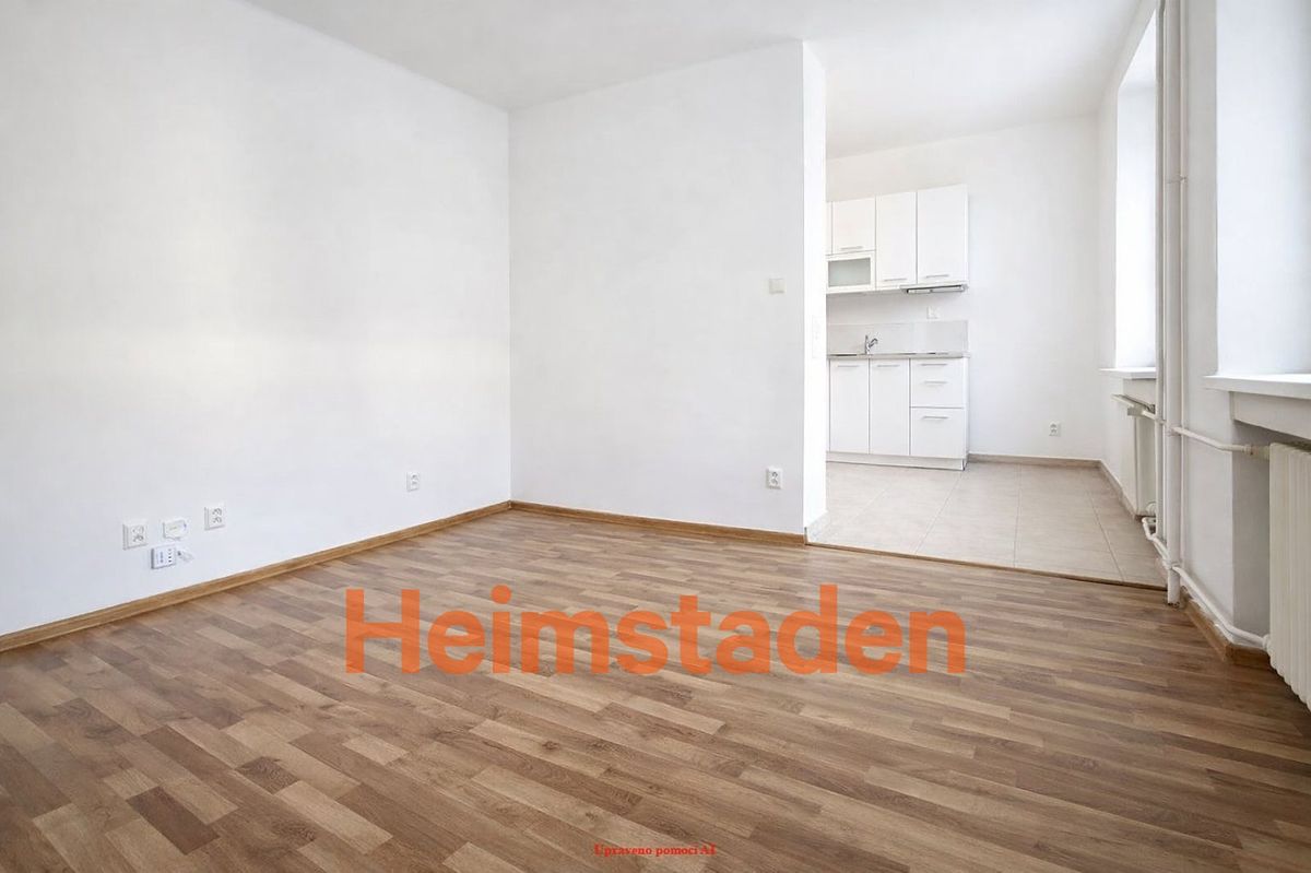 Pronájem bytu 1+kk 31 m² – fotografie 5