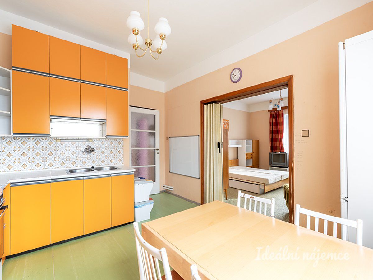Pronájem bytu 2+1 65 m² – fotografie 3