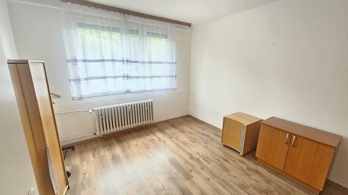 Pronájem bytu 1+kk 19 m² – fotografie 3