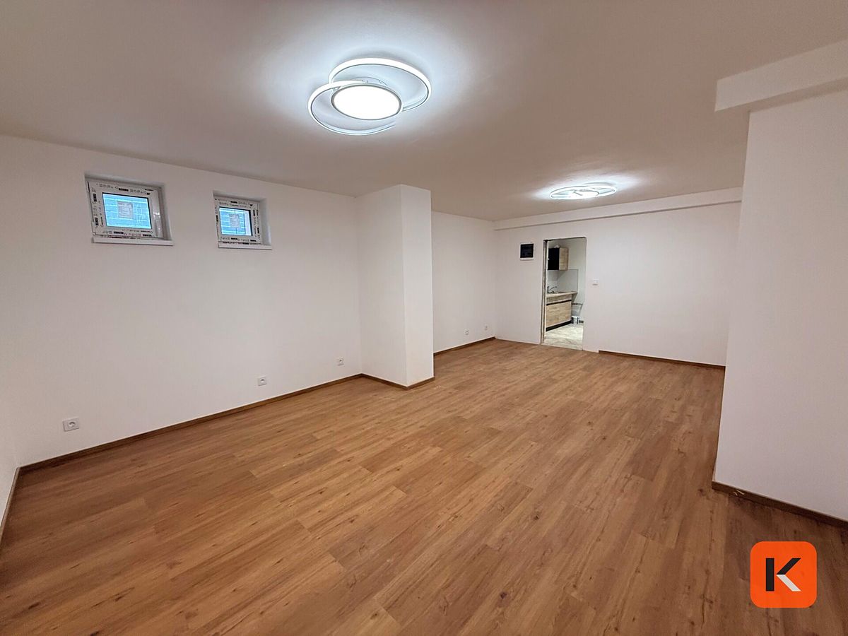 Pronájem bytu 1+1 41 m² – fotografie 3