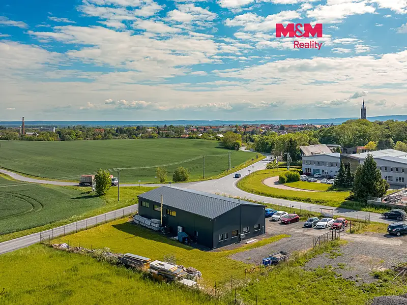 Prodej obchodního prostoru 270 m², Čáslav – náhled fotky 1