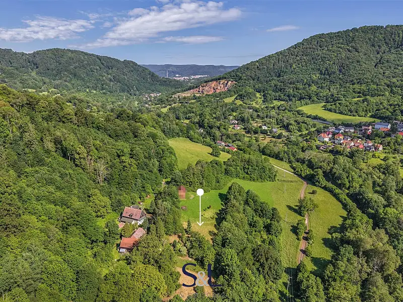Prodej stavebního pozemku 2299 m², Malá Veleň – náhled fotky 1