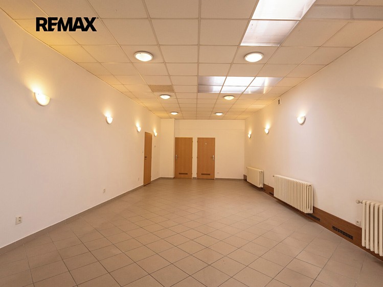 Комерційне приміщення на продаж, 420 м² (13 з 25)