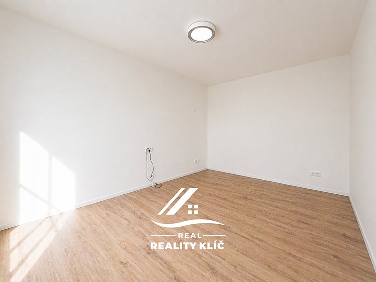 Квартира 1+1 в оренду, 28 м² (3 з 5)