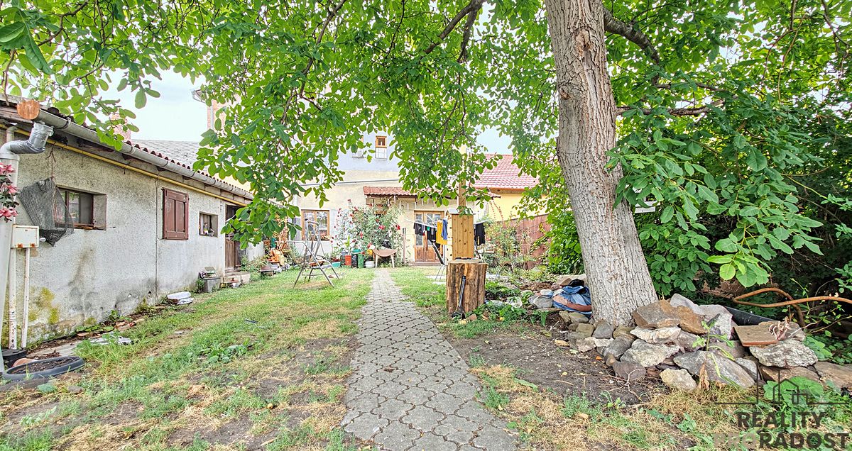 Prodej rodinného domu 165 m², pozemek 604 m² – fotografie 4
