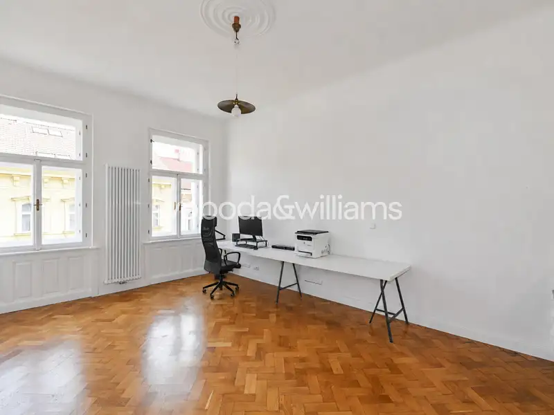 Prodej bytu 1+kk 31 m², Praha – náhled fotky 1