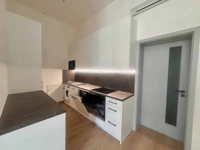 Pronájem bytu 2+kk, 38 m², Brno-město, Brno