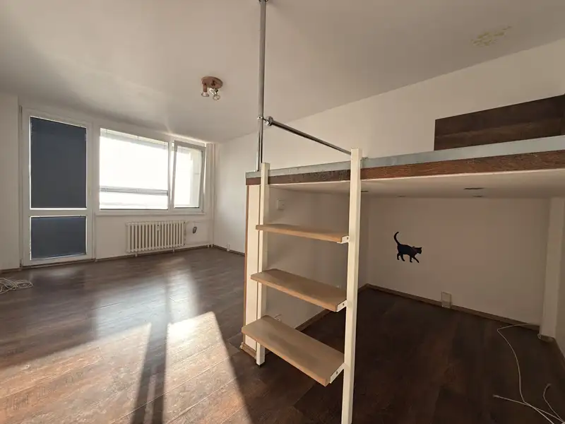 Prodej bytu 2+1 62 m², Chomutov – náhled fotky 2