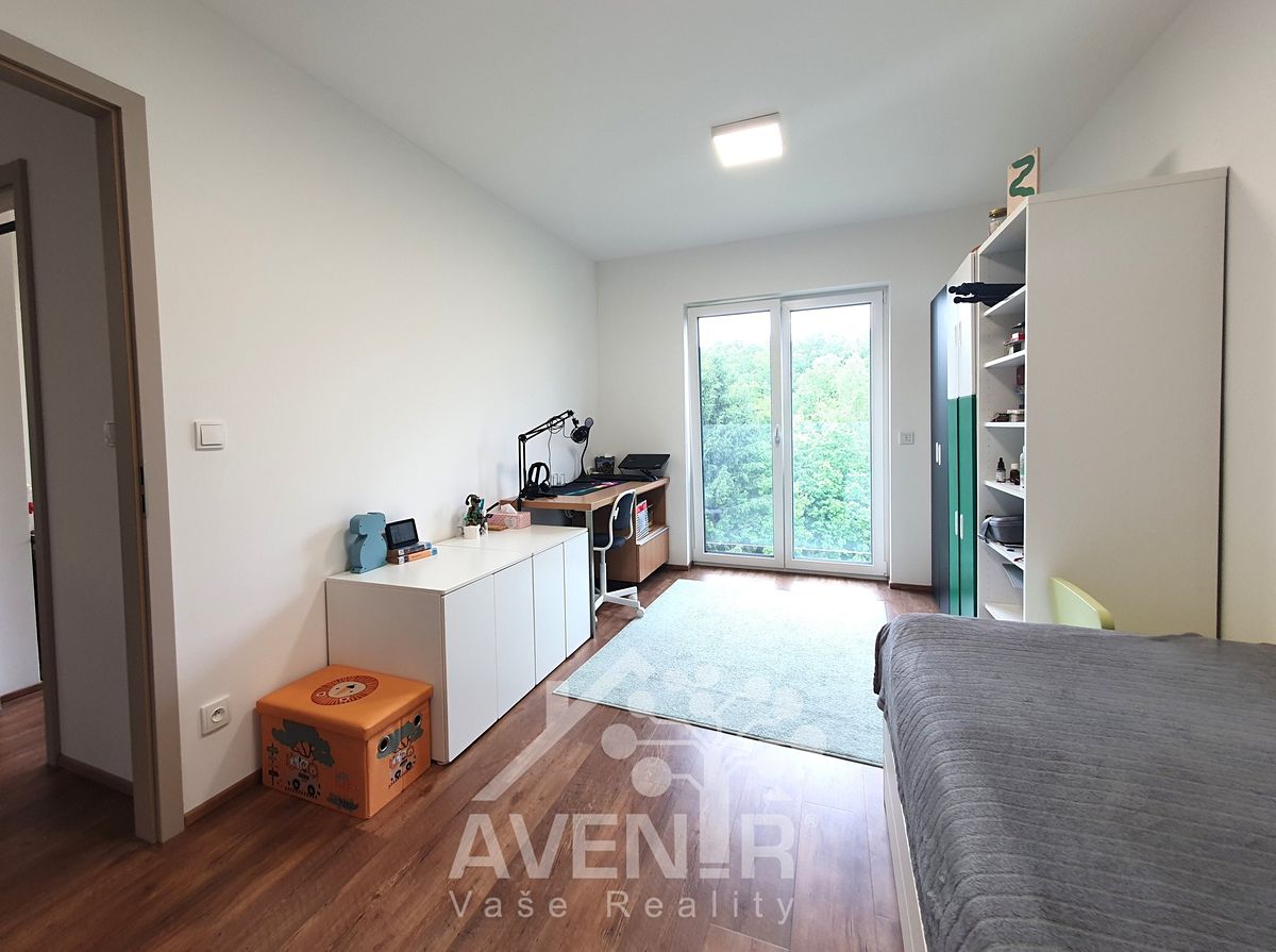 Pronájem bytu 4+kk 90 m² – fotografie 5