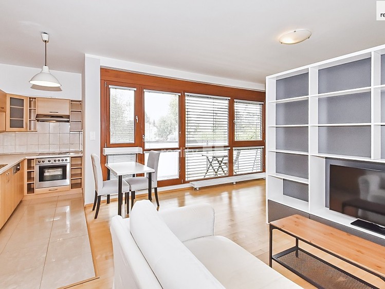 Prodej bytu 1+kk, 53 m² (4 z 17)