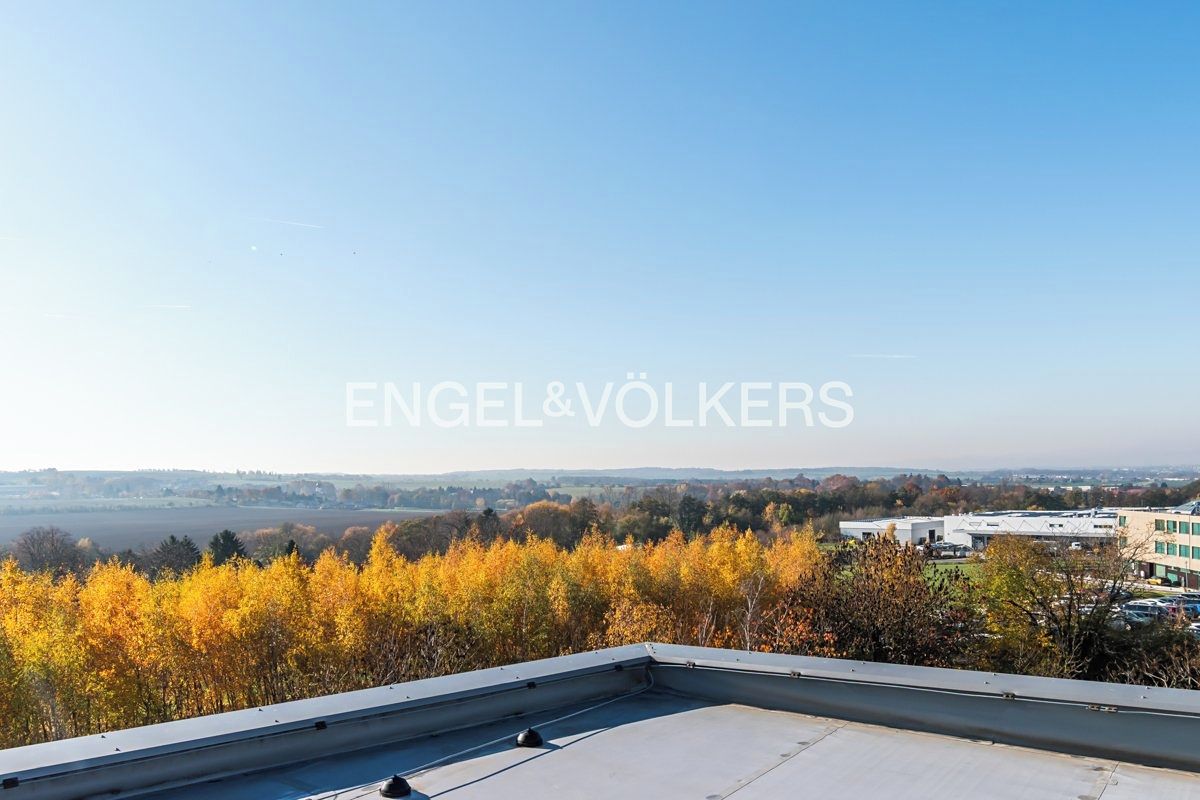 Pronájem skladového prostoru 147 m² – fotografie 3