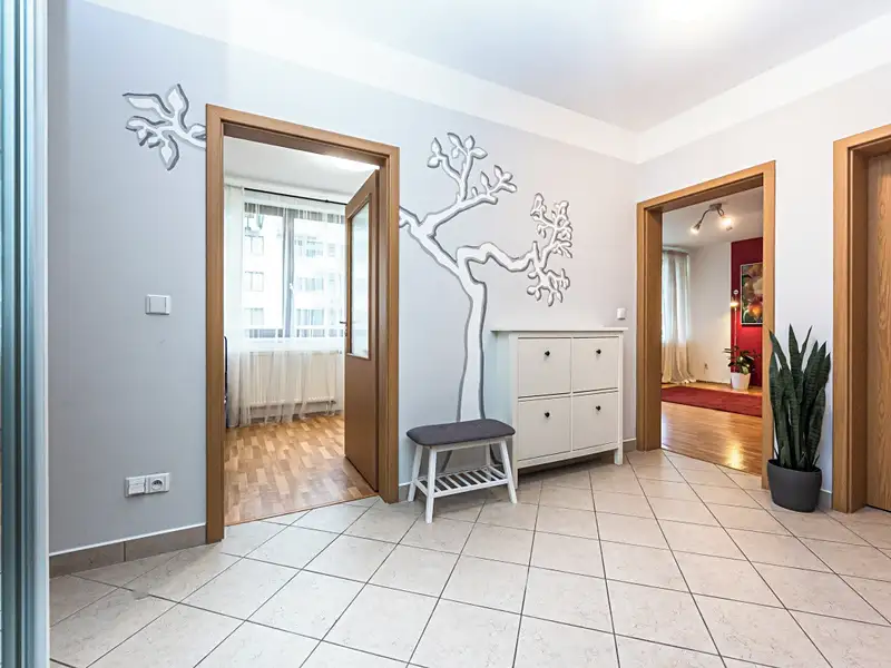 Prodej bytu 3+kk 72 m², Praha – náhled fotky 1