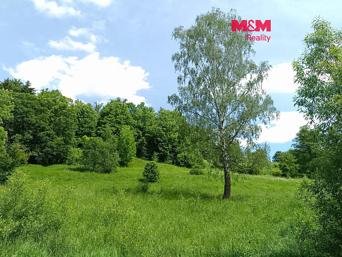 Prodej stavebního pozemku 3276 m²