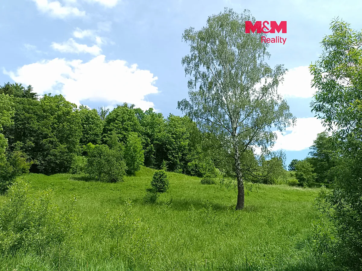 Prodej stavebního pozemku 3276 m²
