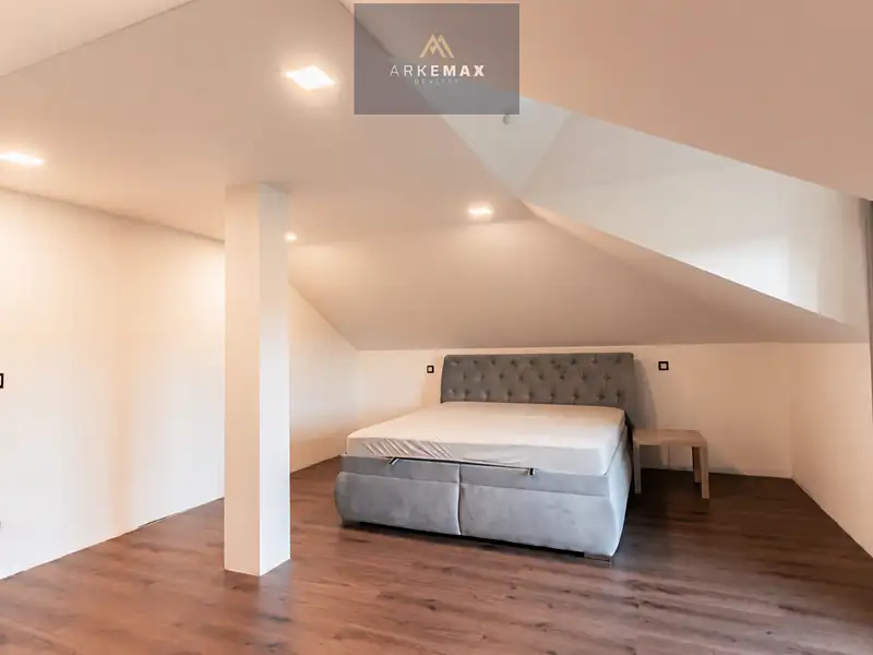 Prodej rodinného domu 398 m², pozemek 5060 m², Petrovice u Karviné – náhled fotky 3