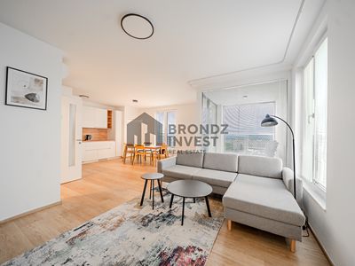 Pronájem bytu 4+kk 112 m²