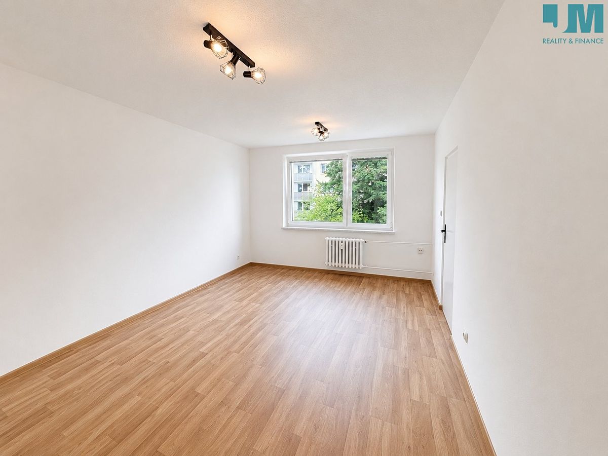 Pronájem bytu 3+1 75 m² – fotografie 4