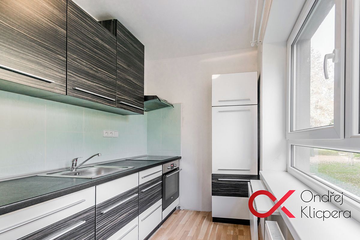 Pronájem bytu 2+1 43 m² – fotografie 3