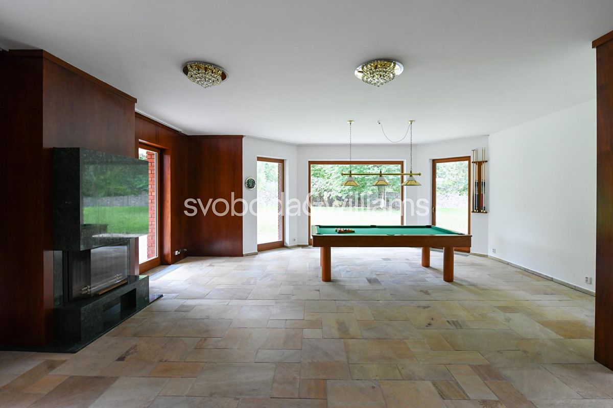 Pronájem rodinného domu 530 m², pozemek 6163 m² – fotografie 5