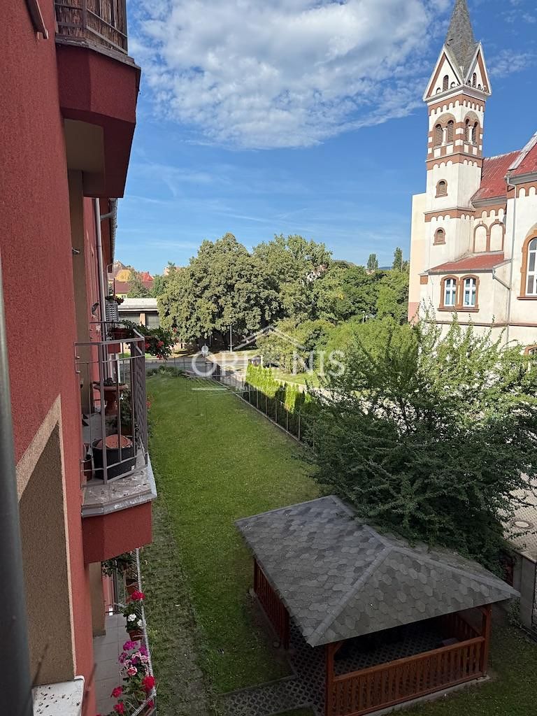 Pronájem bytu 3+1 82 m² – fotografie 3