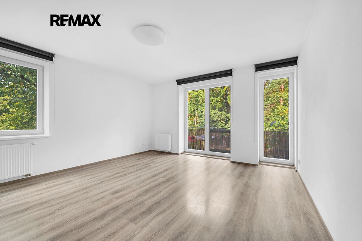 Pronájem bytu 2+1 58 m² – fotografie 2