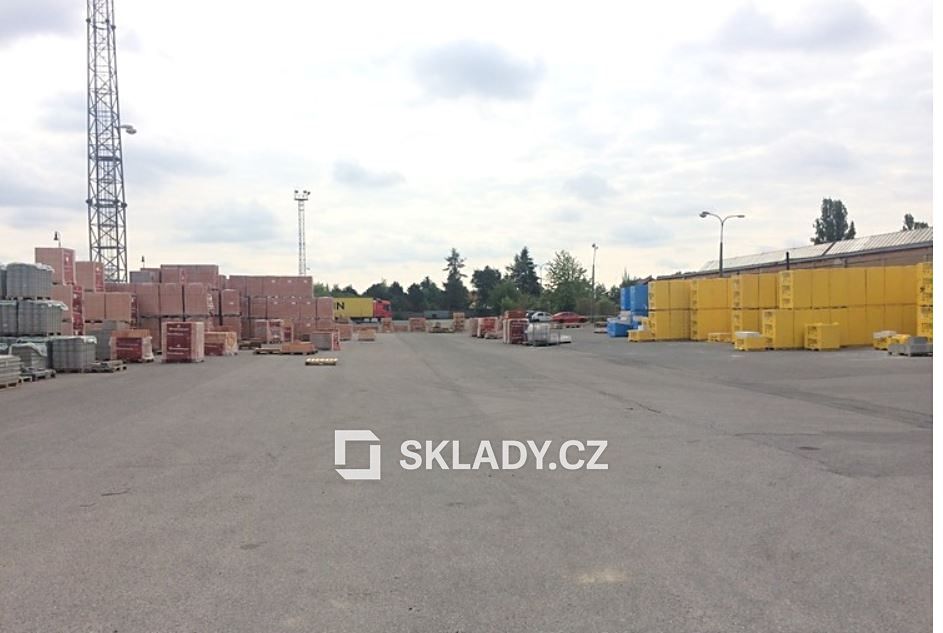 Pronájem komerčního pozemku 5000 m²