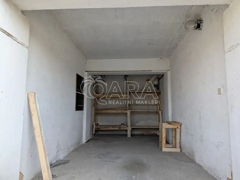 Prodej garáže 14 m², Bezvěrov – náhled fotky 2