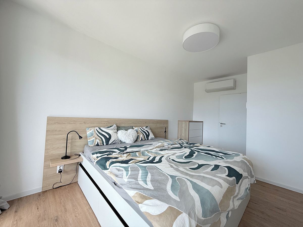 Pronájem bytu 3+kk 87 m² – fotografie 5