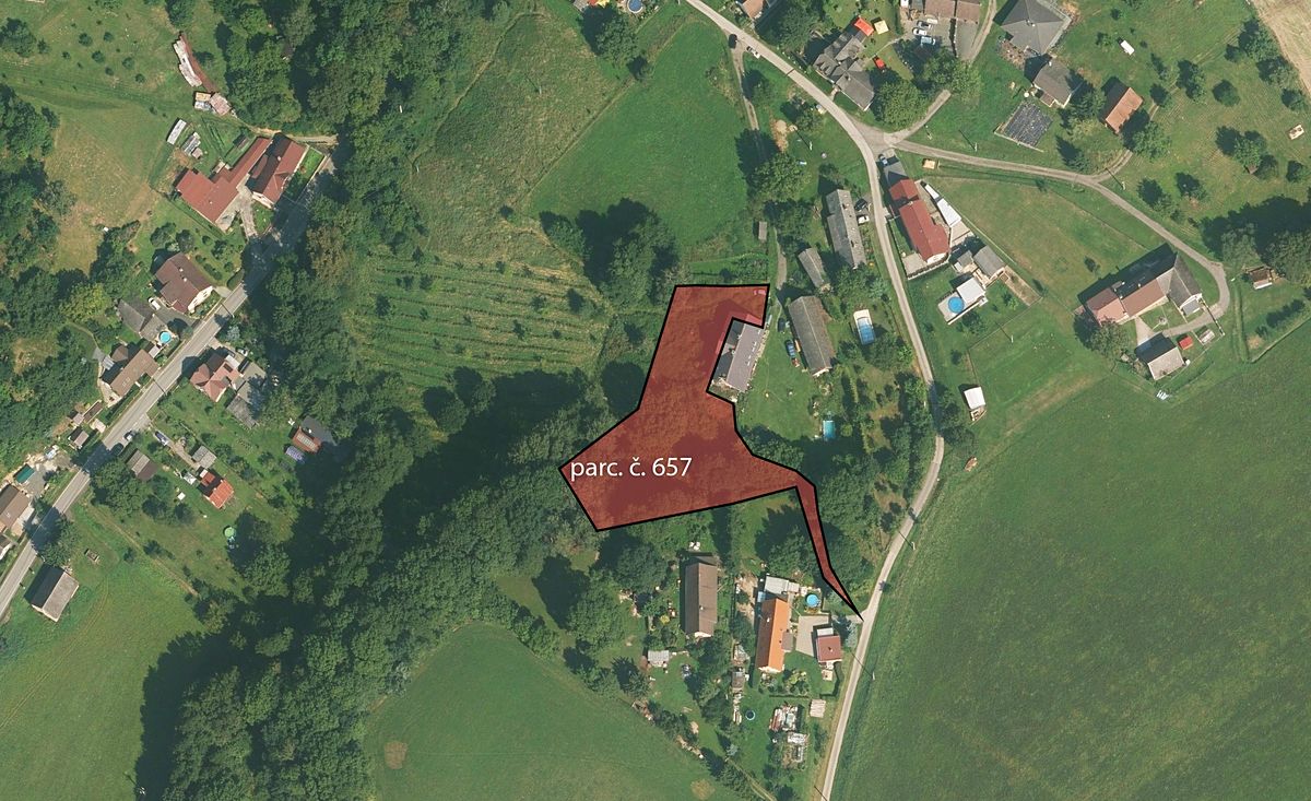 Prodej stavebního pozemku 3068 m²