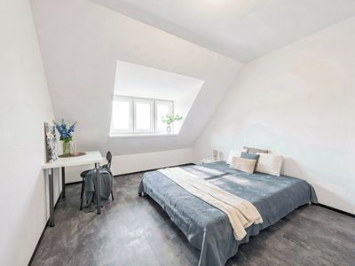 Pronájem bytu pokoje 14 m²