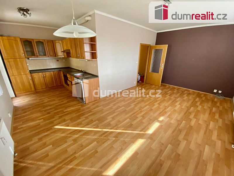 Pronájem bytu 3+kk 79 m² – fotografie 2