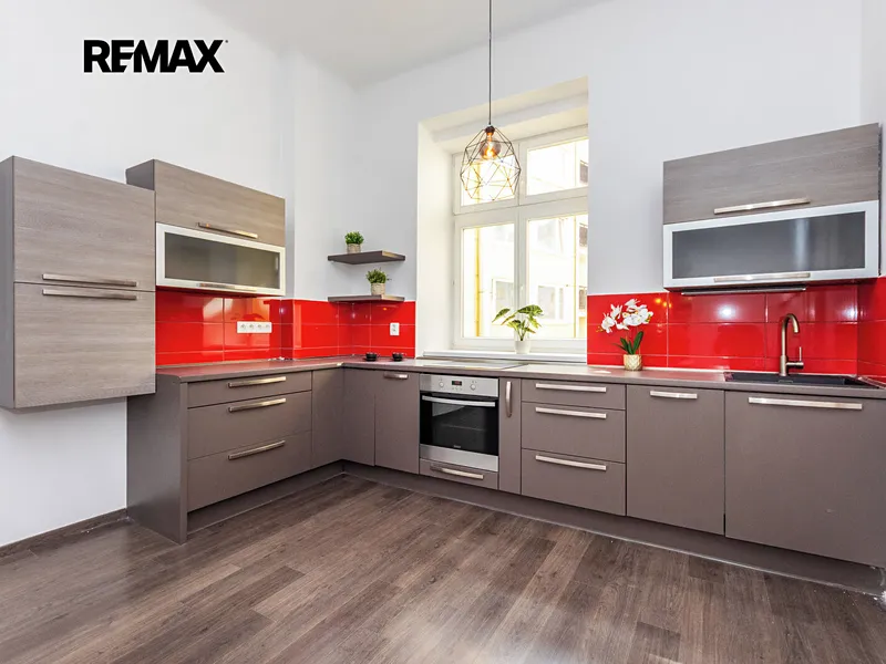 Prodej bytu 2+1 v osobním vlastnictví 90 m², Praha 3 - Vinohrady