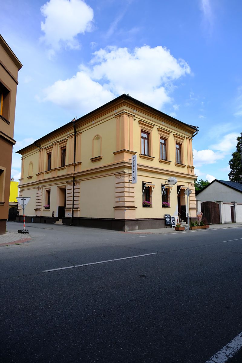 Prodej rodinného domu 399 m², pozemek 280 m²