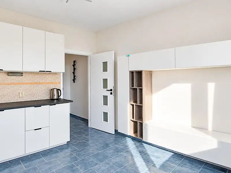 Pronájem bytu 2+kk 37 m², České Budějovice – náhled fotky 3