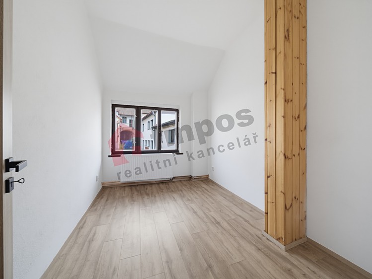 Pronájem bytu 6+, 180 m² (11 z 22)