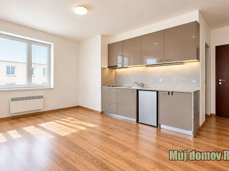Prodej bytu 1+kk 29 m², Praha – náhled fotky 3